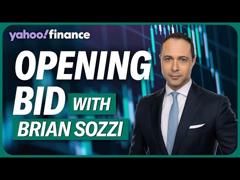 AI & robotics threaten blue-collar jobs, warns Nouriel Roubini