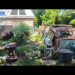 Mining Bitcoin with Solar Power! 3 Monster PCs on NiceHash - RTX 5000, Titan XP, and i7 13th Gen img_136112_mining-bitcoin-with-solar-power-3-monster-pcs-on-nicehash-rtx-5000-titan-xp-and-i7-13th-gen.jpg