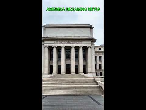 Bitcoin Drops Toward $88,000 After Fed Warning#bitcoinnews #bitcoin