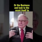 img_99305_warren-buffett-profit-now-if-you-buy-something-like-bitcoin-or-some-other-cryptocurrency-shorts.jpg